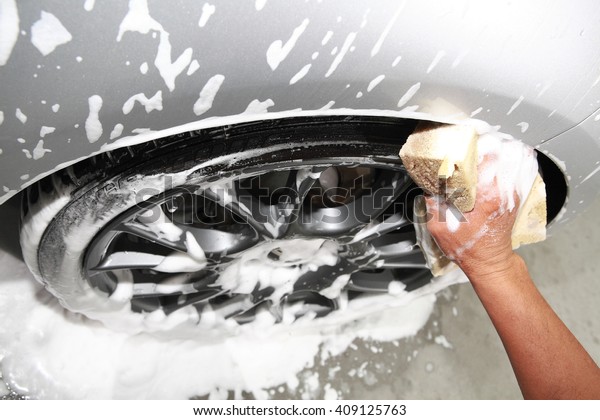 car wash\
detailing