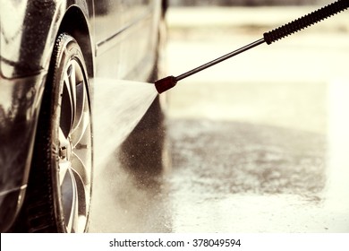 Car Wash With High Pressure Washer