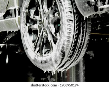 Car Wash Process With Soap Foam