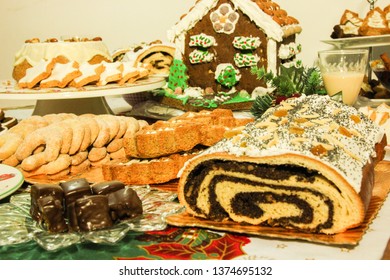 Caracas, Venezuela. 03.07.2019.
A Various Type Of Christmas Cookies And Sweets 