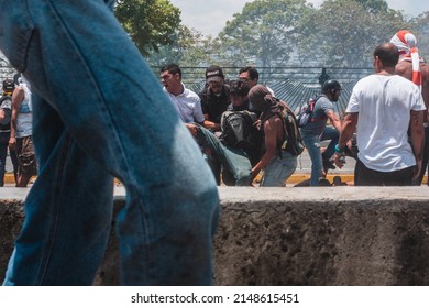 Caracas, Venezuela; 04 30 2019: 
Military And Civil Uprising Against Nicolás Maduro