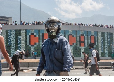 Caracas, Venezuela; 04 30 2019: 
Military And Civil Uprising Against Nicolás Maduro