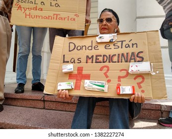 Caracas/Venezuela, April 2019: Protested At Red Cross Headquarters In Caracas Accusing The Government Of Selling Some Of The Organization Recently Arrived Humanitarian Aid. Medicine Shortage Crisis 