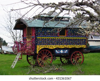 Royalty Free Gypsy Wagon Stock Images Photos Vectors