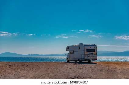 19,091 Camping trucks Images, Stock Photos & Vectors | Shutterstock