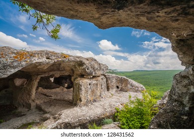 Grotte Prehistorique Images Stock Photos Vectors Shutterstock