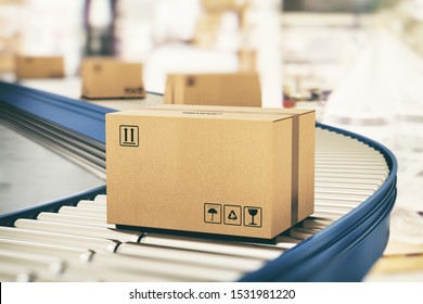 Kartonboxen auf Förderrollen, die per Kurierdienst zur Verteilung versandt werden können