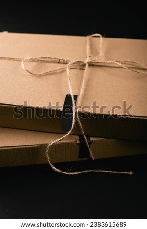cardboard packaging for pizza, paper  for food, packaging for miscellaneous items, packaging for food delivery, light-colored packaging