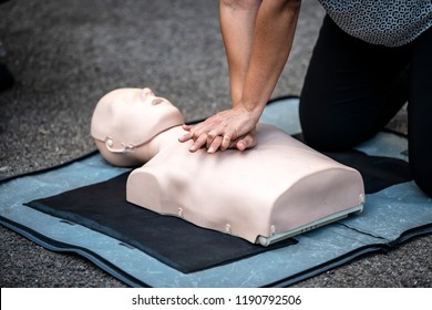 Cardiac massage on a manikin
