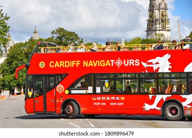 cardiff tourist bus
