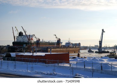 cargo ship fixed shipyard docks