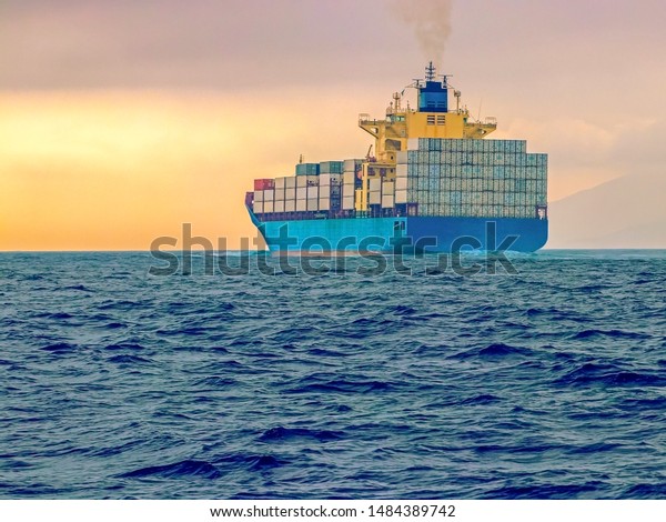Cargo\
ship, sea freight. Intercontinental car\
shipping