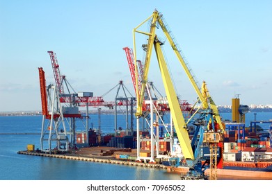 Cargo Ship Under Crane Bridge Harbor Stock Photo 70965052 | Shutterstock