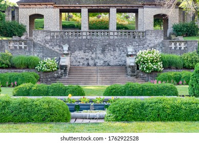 Carnahan Memorial Garden Jefferson City, MO