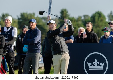 Carnoustie, Scotland - 29 September 2022: Alfred Dunhill Links Championship Round One At Carnoustie Golf Links, Branden Grace Tees Off The 9th Hole