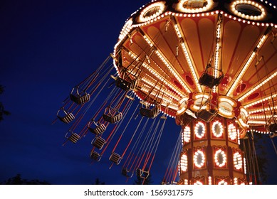 162,949 Carousel Images, Stock Photos & Vectors 