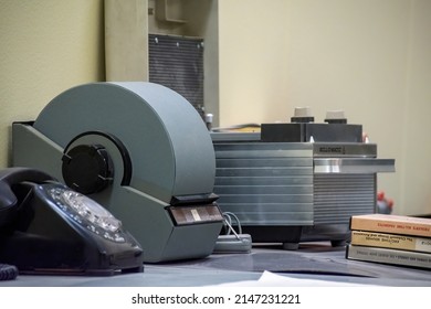 Carp, Ontario, Canada - Sep 4, 2020: A Vintage Rolodex And Rotary Phone, Relics Of The Cold War, Are On Display At The Diefenbunker Museum In Carp, Ontario (just Outside Ottawa).