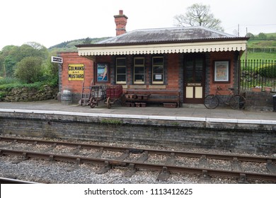 Carrog Railway Station, Wales. UK May/08/2018 - It Has Old World Charm With Steam And Diesel Trains.