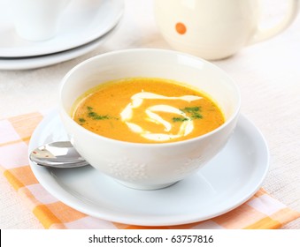 Carrot Soup With Sour Cream