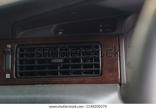 Car\'s air conditioner\
design