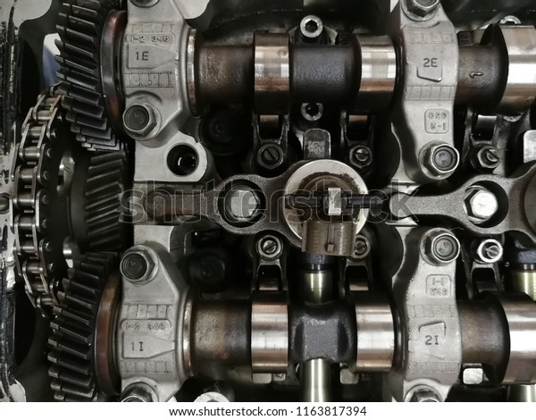 Cars engine
valves