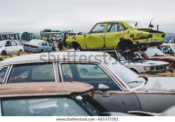 Cars\
graveyard
