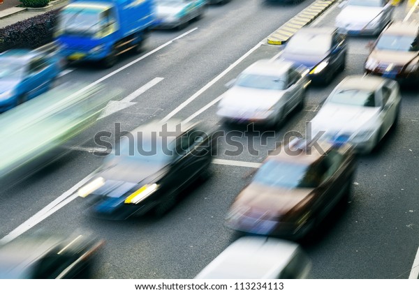 cars in highway with blur\
motion