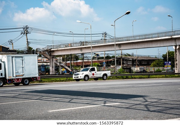 Cars Technology Transportation Transmission\
Transportation Used to transport in Thailand Nonthaburi, Bang Yai\
19 November 2019