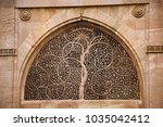 Carving details on the outer wall of the Sidi Sayeed Ki Jaali (Mosque), Built in 1573, Ahmedabad, Gujarat