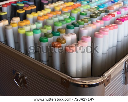Case of markers