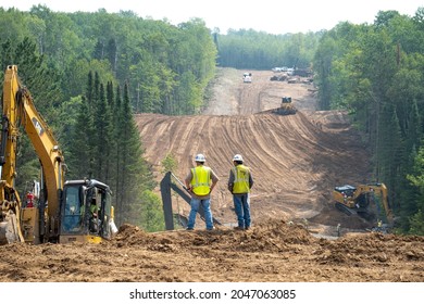 CASS CO, MN - 6 AUG 2021: Workers Overlook The Enbridge Line 3 Oil Pipeline