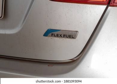 Cassilandia, Mato Grosso Do Sul, Brazil - 2020 12 23: Adhesive Flex Fuel Emblem On A Silver Nissan Car