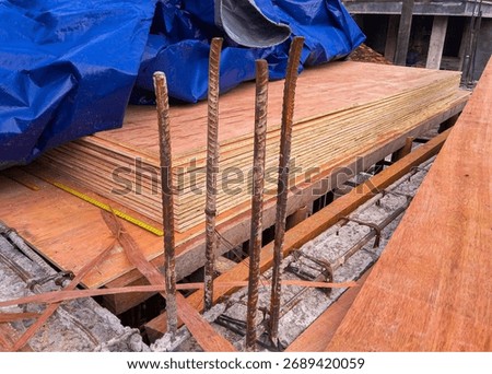 Cast wire form for the second floor of a house in Asia, using a strong and sturdy set of iron.