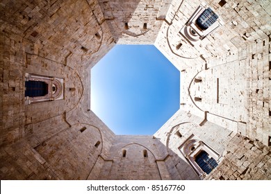 Castel Del Monte