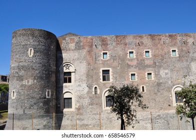 Castello Ursino, Also Known As Castello Svevo, Is A Castle In Catania, Sicily, Southern Italy. It Was Built In The 13th Century As A Royal Castle Of The Kingdom Of Sicily.