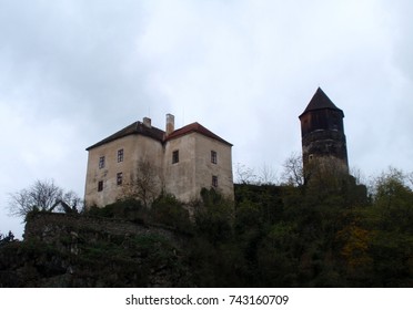 Castle Pirkštejn, castle from 14. century