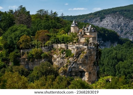 Castle of Belcastel in Lacave. Lot, Midi-Pyrenees, France. Stock foto © 