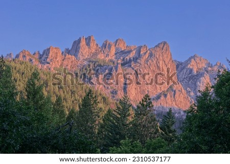 Castle Crags State Park During Sunrise from Vista Point