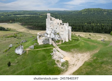 Castle in Mirów - the ruins of a castle located in the Jura Krakowsko-Częstochowska, built in the so-called Eagle's Nests, in the village of Mirów in the Silesian Voivodeship, in the Myszków district. - Powered by Shutterstock