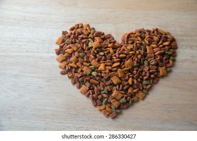 Cat Food With Heart