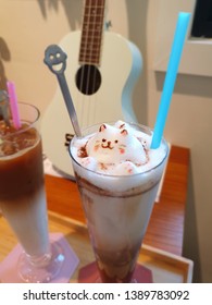 Cat Latte Art On The Ice Chocolate.