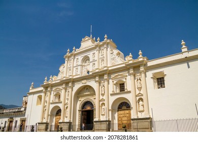 Catedral De Antigua Guatemala Iglesia Stock Photo 2078281861 