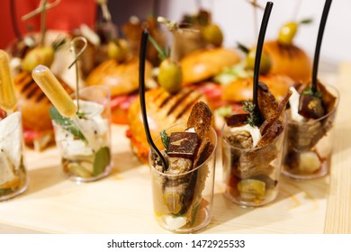 Catering. Delicious And Mouth-watering Food For Parties, Office Parties, Conferences, Forums.