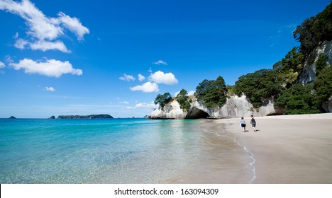 Cathedral Cove marine reserve on the Coromandel Peninsula in New Zealand  