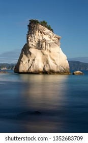 Cathedral Cove Sea Stack, Coromandel, North Island, New Zealand