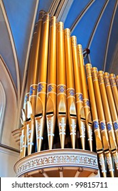 cathedral pipe organ