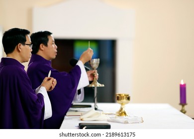 Catholic Mass.  Eucharist Celebration.  Quy Nhon. Vietnam.  12-20-2019