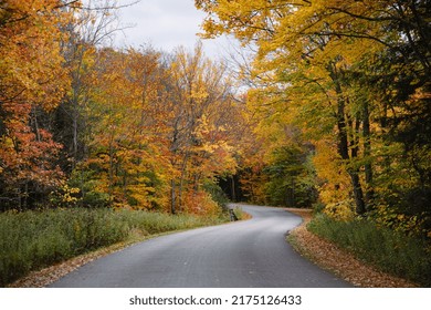 Catskills Upstate New York Hiking Fall Foliage 