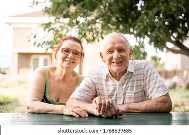 CAUCASIAN Couple Of Silent Generation In Their 80s. Happy Senior Healthy Man And Woman