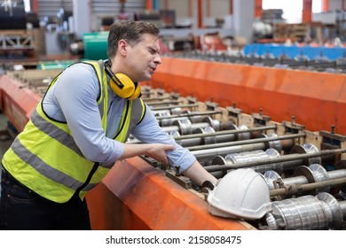 Caucasian Engineer Worker Hand Got Trapped In The Industrial Machine And Got Crush Injury